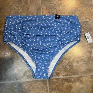 Torrid Bikini Bottoms NWT
